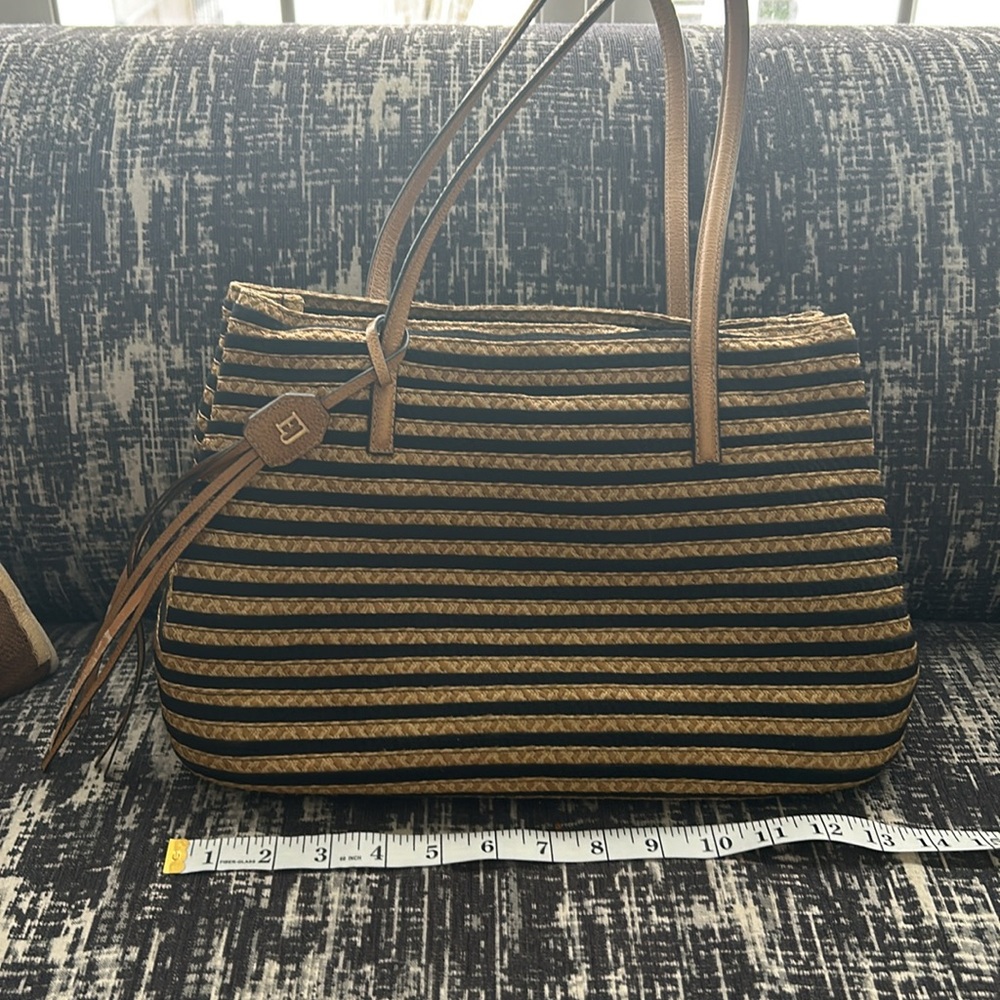 Eric Javits Tote - Picture 8 of 9